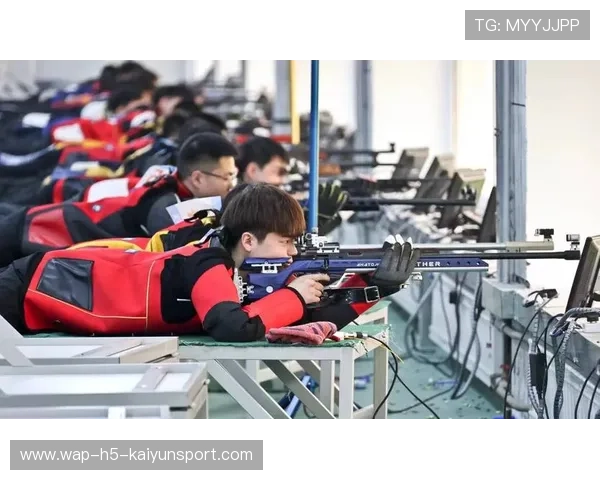 竞技射击队在洲际赛中表现出色，参加射击比赛
